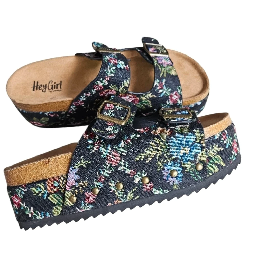 Corky's Hey Girl Platform Wannabe Sandals Black Floral NEW